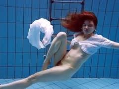 Terrific hairy underwatershow by Marketa