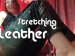 Mistress Online Is Stretching Her Leather Pants