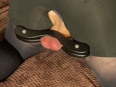 I spanks the balls of a fat slave, clamped in a humbler
