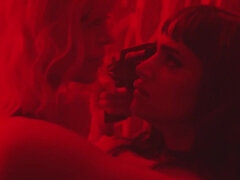 Charlize Theron & Sofia Boutella - Atomic Blond (2017)