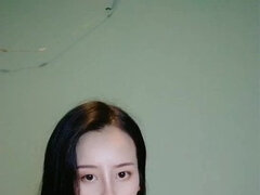 Pretty & Cute Chinese Cam Chick Webcam Masturbating