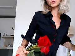 Gina Gerson's Valentine's gift: A steamy solo session with her tight shaved pussy