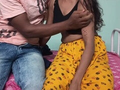 New Indian college girl's first time desi sex with Hindi audio!