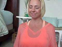 Family therapy, blonde milf, vídeos hd