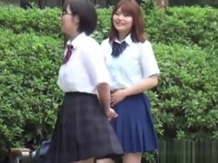 Weird japanese teenagers peeing