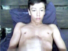 youthfull teen jack in cam