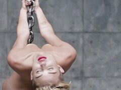 Miley Cyrus - Wrecking Ball (Official Video) - Babe