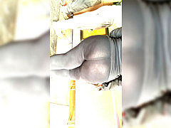 Thin leggings mega arse plus-size pawg mummy on lunch break omg