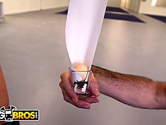 Duży tyłek, Duże cycki, Brunetka, Puma, Hardcore, Olbrzymi, Mamuśka, Cycki