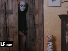 18 jaar, Grote lul, Pijpbeurt, Oudere vrouw, Hondjeshouding, Hardcore, Hd, Taboe