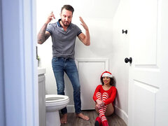 New Year's elf Aria Valencia had sex with a fucker