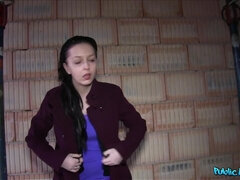 Amateur, Mamada, Universidad, Corrida, Al aire libre, Pov, Público, Estudiante