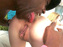 Анальный секс, Большой член, Черные, Минет, Семяизвержение, Молоденькие