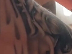 18 let, Amatéři, Anál, Lízaní zadků, Velké péro, Kuřba, Gay, Teenka