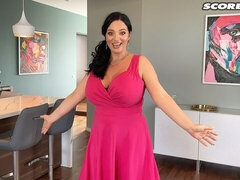 Любители, Толстушки, Большая жопа, Большие сиськи, Милф, Короткая стрижка, Соло, Стриптизерша