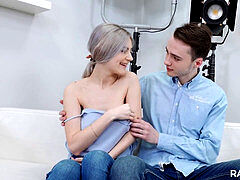 Pik sutte, Brunette, Par, Komme i munden, Slikning, Teenager