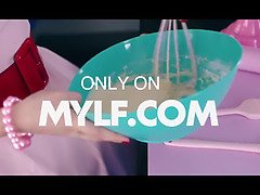 Young Step Sis Loses A Bet And Now Has To Suck Off Her Step Brother