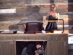 Rumpe, Stor rumpe, Store pupper, Blond, Kukk suging, Milf, Synsvinkel, Trekant