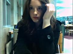 Amatéri, Veľké kozy, Brunetka, Masturbácia, Bradavky, Na verejnosti, Teenka, Kozičky