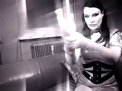 Bondage disciplin sadomasochisme, Pik sutte, Trældom, Transvestit, Sædskud, Hårdt, Slikning