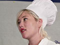 Analny, Niemowlę, Duże cycki, Obciąganie, Brunetka, Hardcore, Mamuśka, Cycki