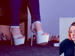 Kink, foot fetish, white toes