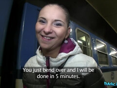 Amateur, Sucer une bite, Européenne, Hôtel, Pov, Chatte, Avaler, Train