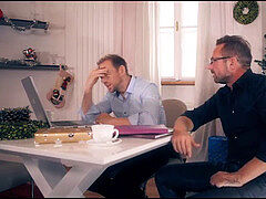 Morena, Jato de porra, Europeu, Lingerie, Sexo grupal a três