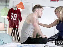 Amatør, Sædskud, Mor jeg gerne vil kneppe, Mor, Teenager