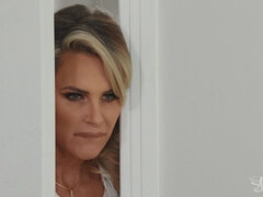 Velika rit, Busty, Obrazno, Poljubljanje, Lizanje, Milf, Resničnost, Žena