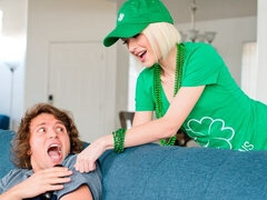 Popó, Szőke, Cumizás, Kutya póz, Nyalás, Nuni, Tini, Begyek