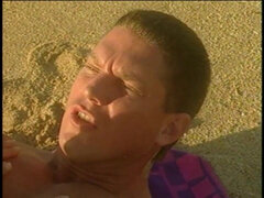 Plaża, Duży kutas, Duże cycki, Obciąganie, Para, Wytrysk do ust, Cipka, Markowy