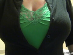 Isot tissit, Fetissi, Maitoa vuotava, Äiti jota haluaisin panna, Äiti, Luonnolliset tissit, Nännit, Soolo