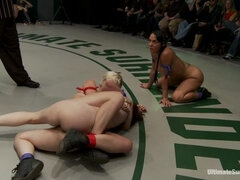 Anaal, Dominatie, Gezichtzitten, Vingeren, Vernedering, Lesbisch, Kut duiken, Worstelen