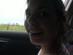 Anális szex, Gesztenyebarna, Nagylány, Poharak, Latin lány, Nézőpont, Zuhanyozó, Begyek