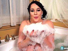 Velike joške, Rjavolaska, Hd, Samozadovoljevanje, Solo, Igrače