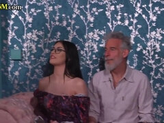 Skupina, Hd, Milf  mčbp, Na verejnosti, Tetovanie