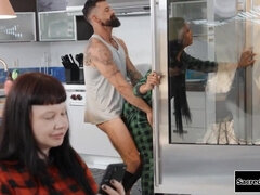 Anaali, Iso kulli, Isot tissit, Syväkurkku, Sekarotuinen, Latinankieli, Transu