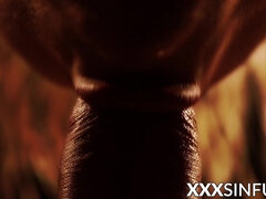 큰 엉덩이, 큰 음경, 사정 샷, 음경, 에로틱, 여자, 자연의 가슴, 젖가슴