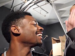 Asiatique, Grosse bite, Gros seins, Noire, Noir ébène, Fille latino, Nénés, Rétro ancien