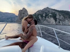 Amatør, Brunette, Hunn, Hd, Naturlig, Utendørs, Tattovering, Pupper