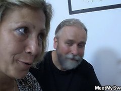 미인, 금발의, 오랄섹스, 흑갈색 머리, 깊은목구멍, 밀프, 엄마, 계모