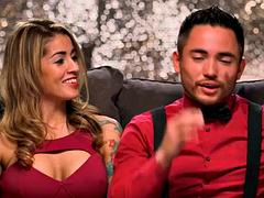 素人, 美女, フェラチオ, 茶髪の, 異人種間, 熟年, 三人, オッパイの