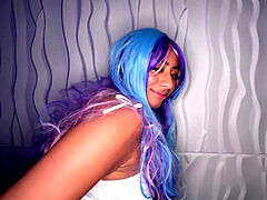 Stor røv, Pik sutte, Creme tærte, Sædskud, Fødder, Fodjob, Spandex