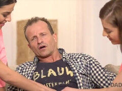 Maduroa, Adolescente