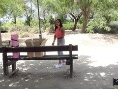 18, Kuřba, Na verejnosti