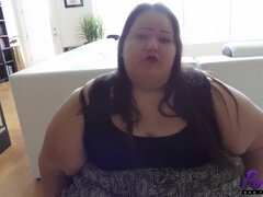 크고 아름다운 여자, 큰 음경, 흑갈색 머리, 약간 뚱뚱한