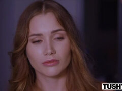 Culo, Dormitorio, Mamada, Corridas faciales, Penetracion con dedos, Besar, Tetas naturales, Afeitado