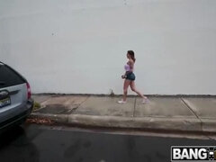 Ερασιτέχνης, Μεγάλος κώλος, Μεγάλα βυζιά, Μελαχροινή, Βυζαρού, Σε στάση σκύλου στα τέσσερα, Στο πρόσωπο, Τατουάζ