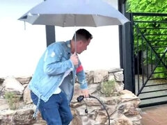 Rit, Fafanje, Doggystyle, Smešno, Spodnje perilo, Resničnost, Obrito, Tetovaže